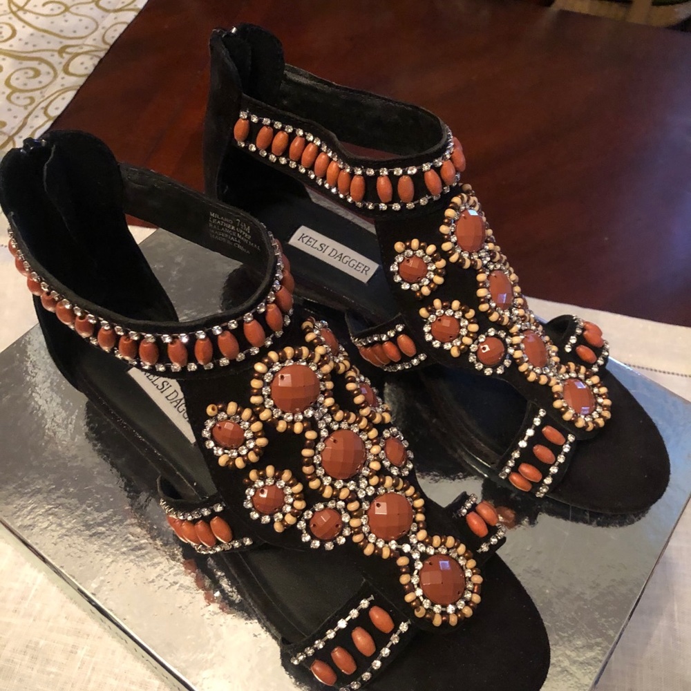 Kelsi Dagger Black suede sandals size 7.5